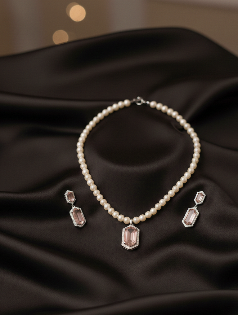 Pearl Necklace Set with Crystal