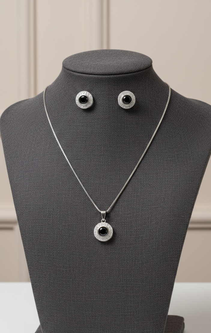 Midnight Noir Zircon Pendant Set – Elegant Silver-Tone Necklace & Studs