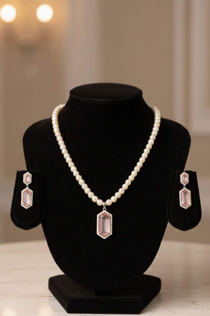 Pearl Necklace Set with Crystal
