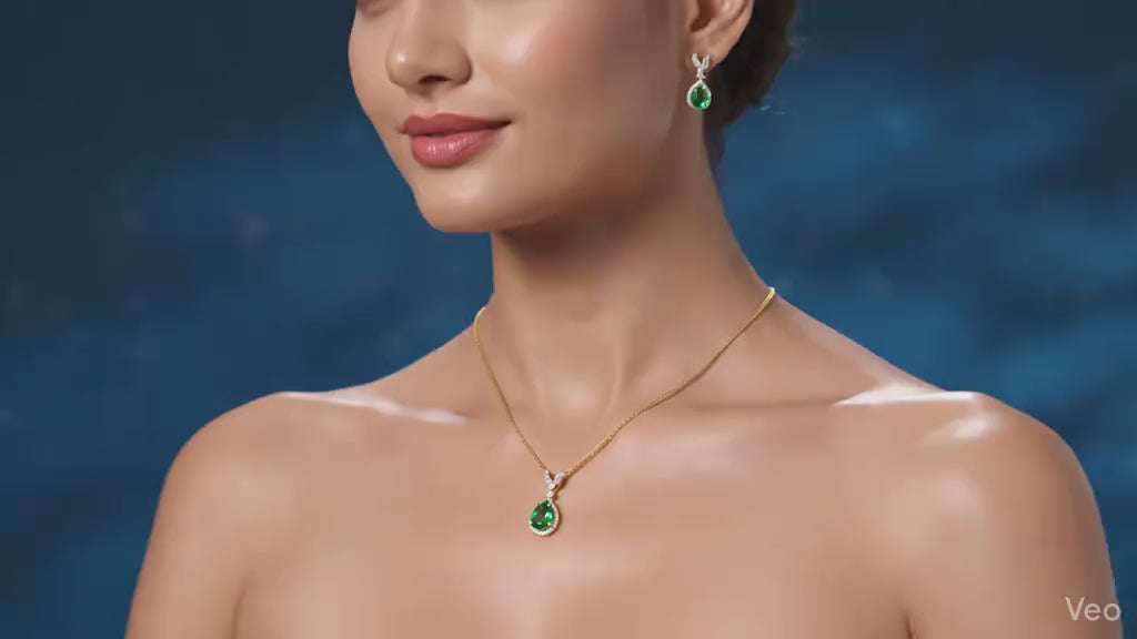 Royal Emerald Teardrop Jewelry Set